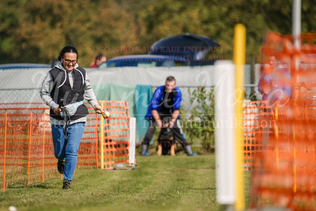 20250928_Hunderennen-387 | MuT (Mensch und Tier) mit Mona - Fotografie und Tierkommunikation - Realisiert mit Pictrs.com