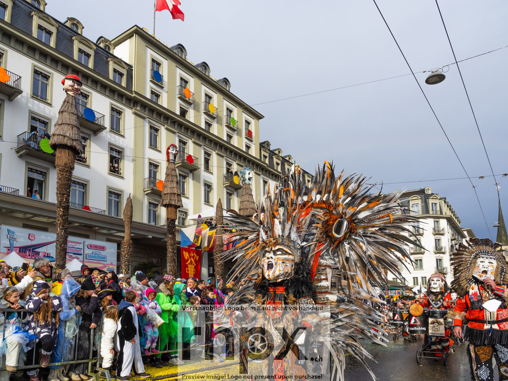Fritschi-Umzug Luzern 2026 | Foto-Standort: Schweizerhof Luzern - Realisiert mit Pictrs.com