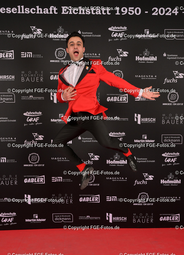 20240114-fge-fotos-0465 | Eröffnungsball der FGE am 14.01.2024 im Alten Stadttheater in Eichstätt. - Realisiert mit Pictrs.com