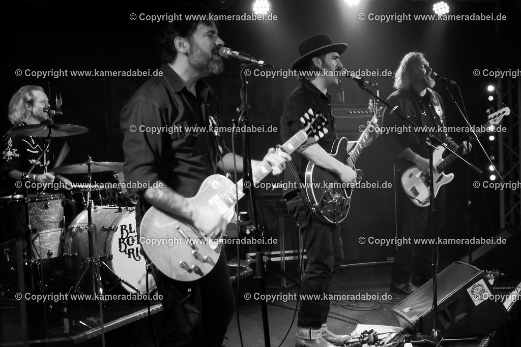 Konzert : Black Bottle Riot am 14.11.2025 im Rare Guitar in Münster | Konzert : Black Bottle Riot am 14.11.2025 im Rare Guitar in Münster - Realisiert mit Pictrs.com