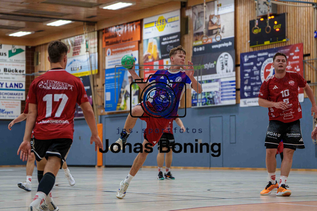 Handball I Herren I Saison 2026-2027 I Schewe-Cup I TV Dinklage - TuS Bamsche I 36699 | jns.sportfotos - Realisiert mit Pictrs.com
