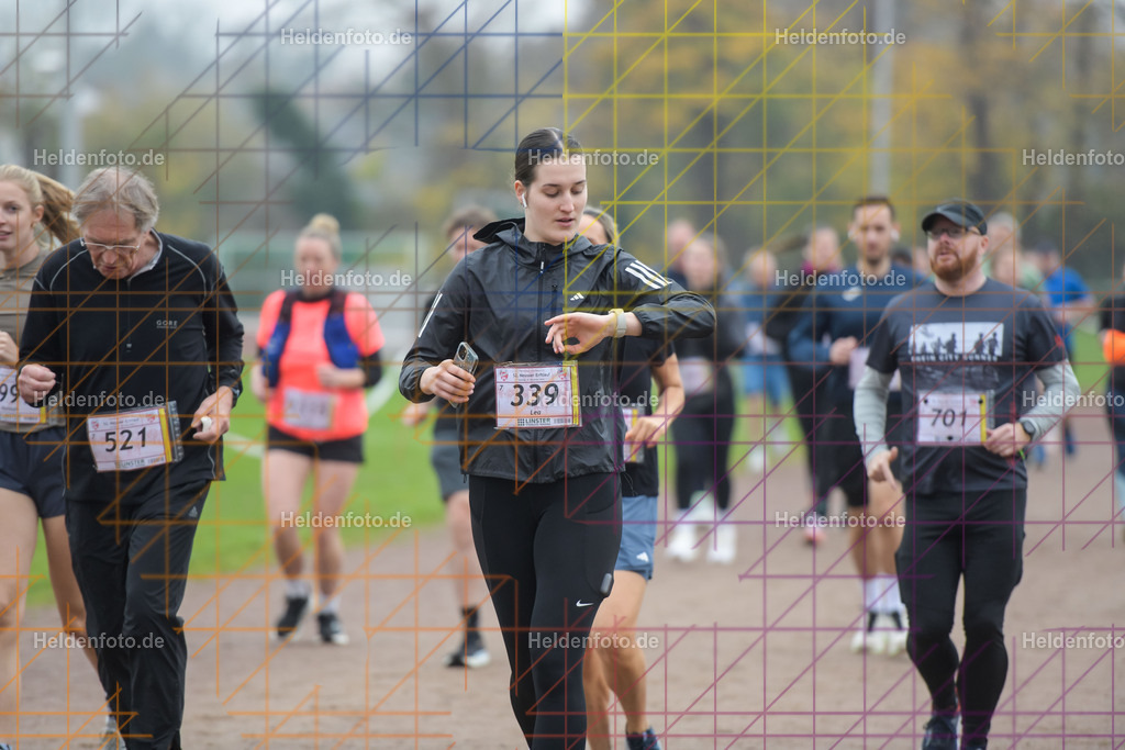 Neusser Erftlauf 2025  | 15km Neusser Erftlauf 2025 Foto: Heldenfoto.de
