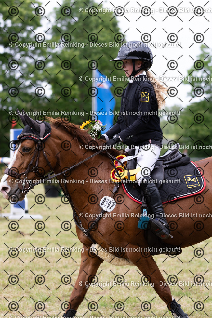 CL5A8126 | Emilia Reinking Fotografie - Realisiert mit Pictrs.com