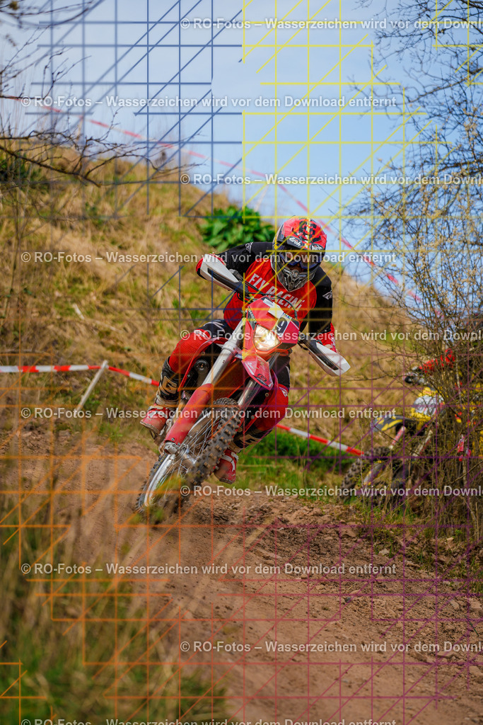 3 Lauf Mernes-1660 | Sportfotografie von RO-Fotos: Motorsport, Motocross, Enduro, Laufveranstaltungen und Triathlon. Professionelle Fotos von Sportlern und Events. - Realisiert mit Pictrs.com