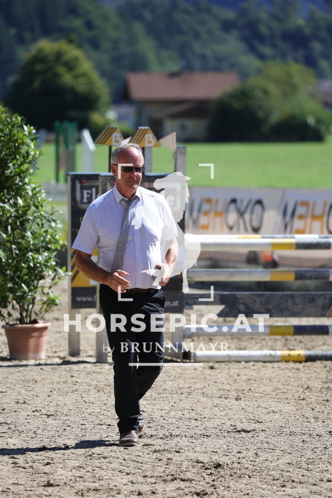 0P6A6900 | Willkommen bei Brunnmayr - Design & Fotografie – Ihrem Spezialisten für Reitturniere und Pferdeveranstaltungen in Oberösterreich, Salzburg und Bayern! Seit über 17 Jahren sind wir leidenschaftlich dabei.