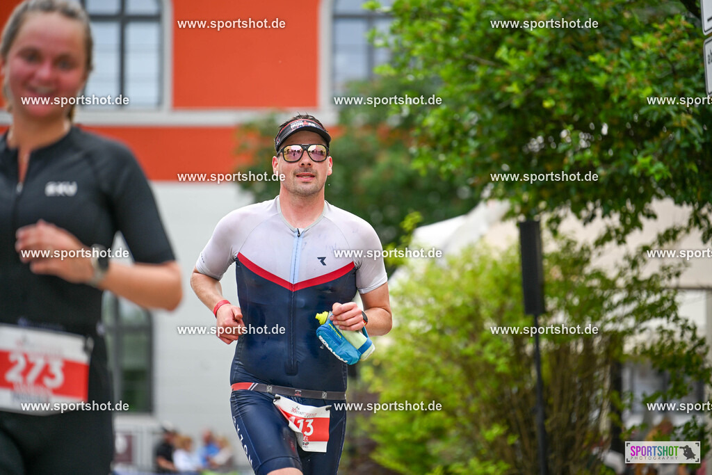 SZI_8037 | Stadttriathlon Erding 2025. #yourpictrs #sportshot_your_pictrs @Sportshotphotography #stadttriathlonerding Copyright: www.sportshot.de