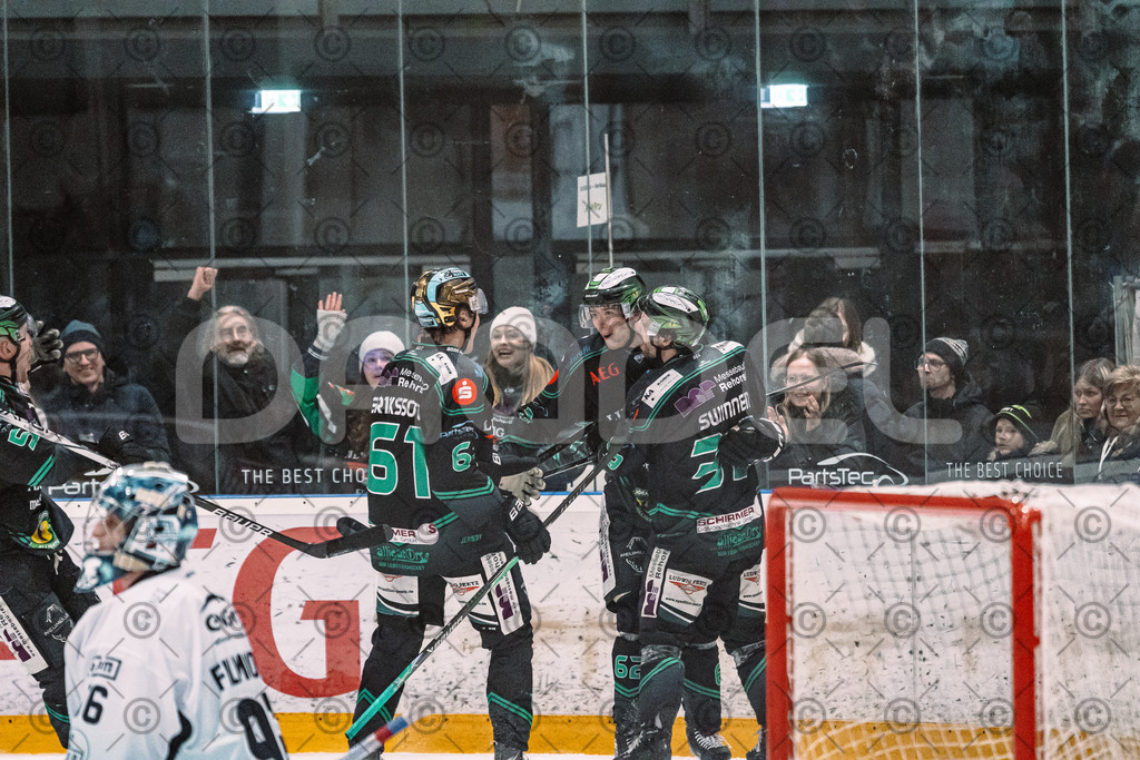 Alligators_vs_Lindau_20_02_2026-35 | Höchstadt Alligators Fotogalerie: Eishockey-Action aus Franken. Professionelle Spielfotos, Portraits & Stadionbilder zum Download. Jetzt entdecken! - Realized with Pictrs.com