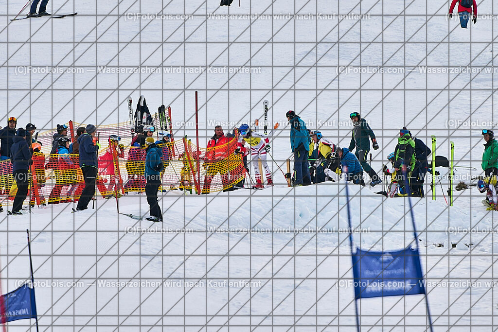 ALP0999_Patscherkofel_FischerCup-RTL_Startbereich | (C)FotoLois.com, Alois Spandl, FischerCup-RTL, Kinder-/Schüler-Rennen auf der Heiligwasserwiese am Patscherkofel, SkiClub Innsbruck Patscherkofel (SCIP), Fr 30. Dezember 2022.