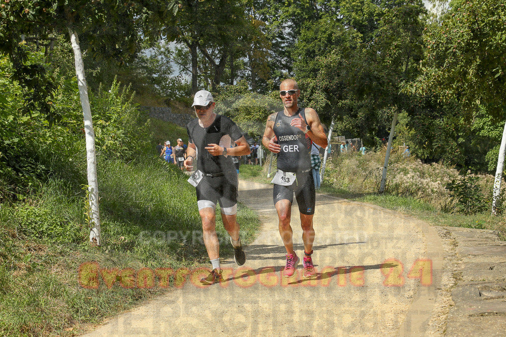 250824_1335_EX1_2902 | Sportfotografie im Rhein-Sieg Kreis, Köln, Bonn, NRW, Rheinland Pfalz, Hessen, etc. Unser Tätigkeitsfeld umfasst den Laufsport vom Volkslauf über den Marathon, Duathlon, Triathon bis zum Ultralauf wie Kölnpfad Ultra oder Schindertrail.