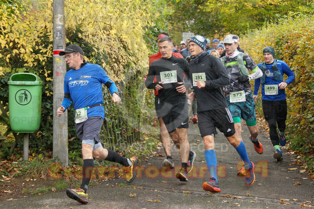 251026_1005_EV4_4082 | Sportfotografie im Rhein-Sieg Kreis, Köln, Bonn, NRW, Rheinland Pfalz, Hessen, etc. Unser Tätigkeitsfeld umfasst den Laufsport vom Volkslauf über den Marathon, Duathlon, Triathon bis zum Ultralauf wie Kölnpfad Ultra oder Schindertrail.