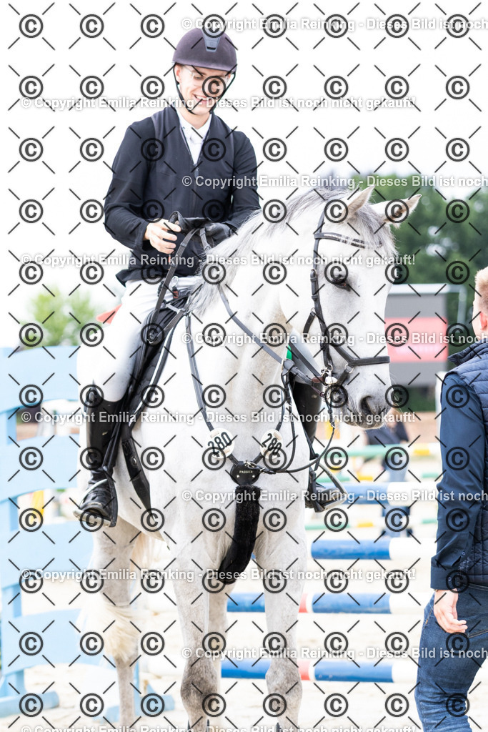 CL5A6026 | Emilia Reinking Fotografie - Realisiert mit Pictrs.com