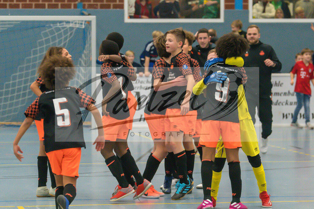 20200118_U12VGH_0347 | Fußball, D-Jugend:   beim VGH U12-Cup am 18.01.2020 in der Waldsporthalle Schledehausen in Schledehausen, Deutschland.(Foto von Nico Paetzel) - Realisiert mit Pictrs.com