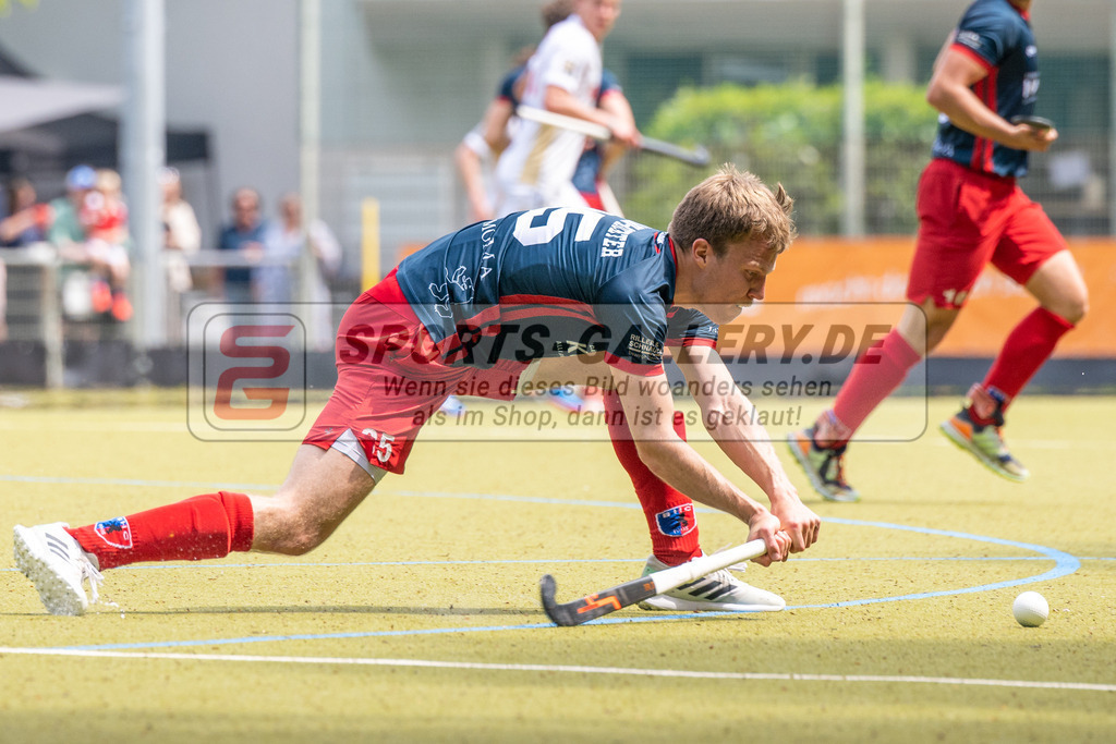 SFE_20230521_0073 | 1. Bundesliga Hockey Viertelfinale 3 Herren Rot-Weiss Köln - Berliner HC am 21.05.2023 in Köln (KTHC Stadion Rot-Weiss Köln Tennis and Hockey Club), Photo: Stephan Fehrmann 2023 (Sports-Gallery),Adrian Lehmann-Richter ( Bremer HC #35 )
