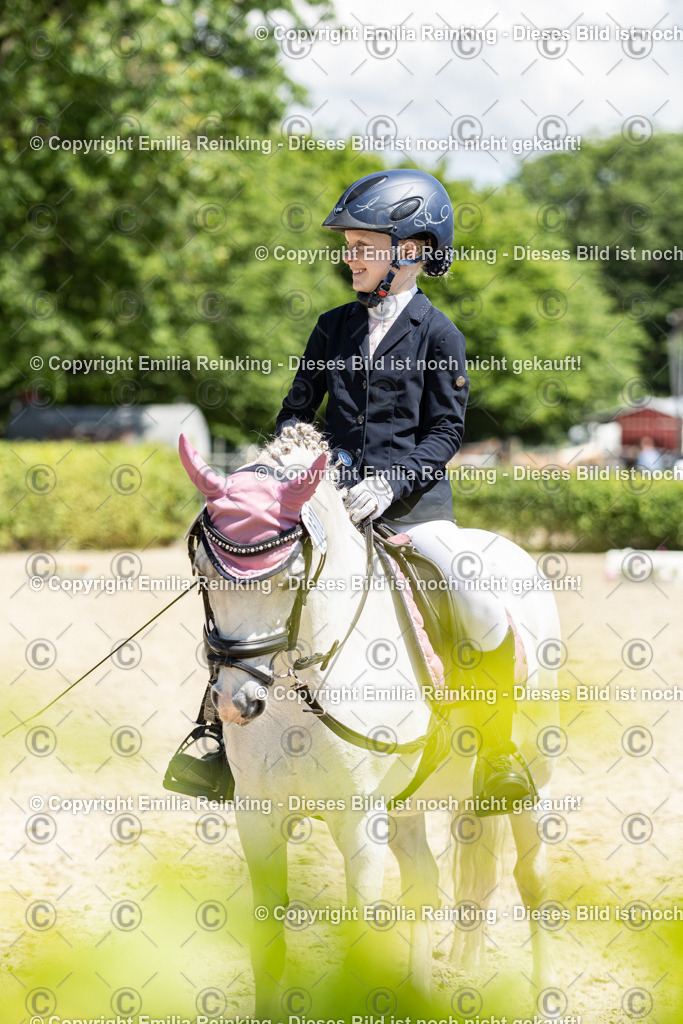 CL5A9921 | Emilia Reinking Fotografie - Realisiert mit Pictrs.com