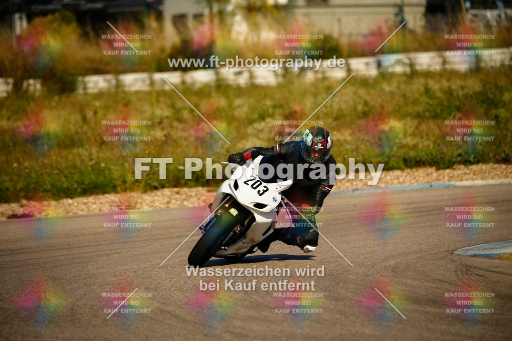 _MOT8402 | Hier findet Ihr Bilder von Touristenfahrten auf der Nürburgring Nordschleife oder von anderen Veranstaltungen die ich besucht habe. Viel Spass beim Durch Schauen 