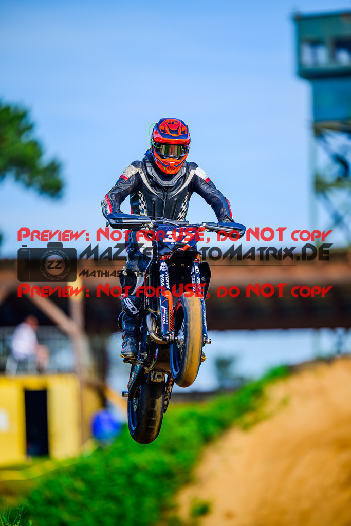 MaZZes_FotoMatrix_240511_6007705_8665 | S4