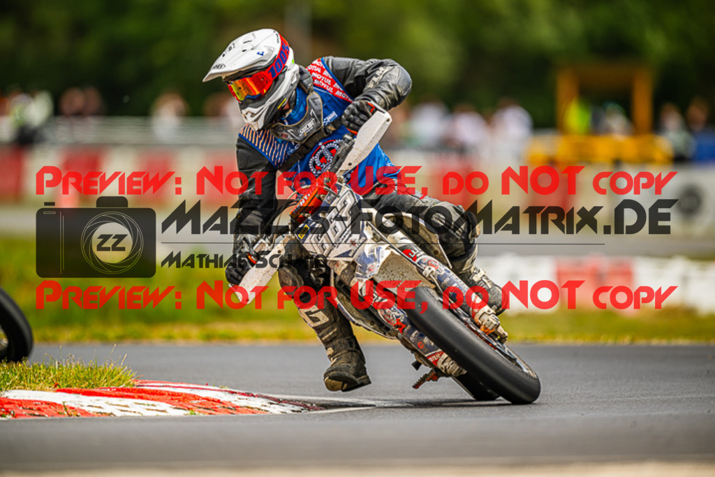 MaZZes_FotoMatrix_230702_1098 | S4