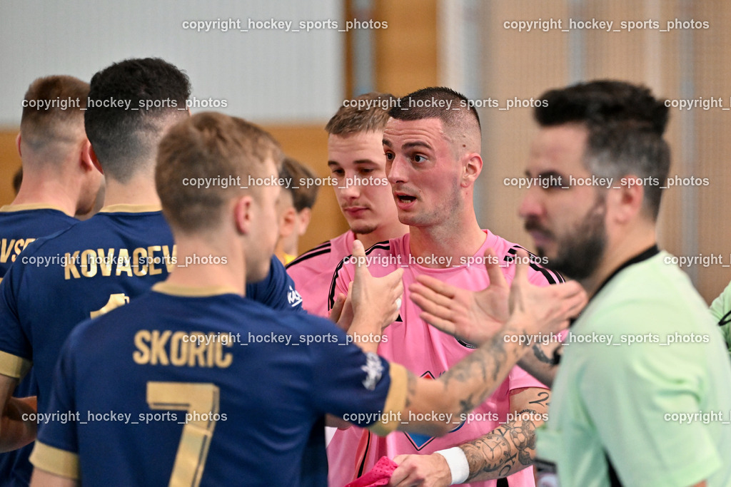 Carinthia Flamengo Futsal Club vs. Futsal Klagenfurt | #24 Zoran Vukovic Carinthia Flamengo, #7 Irnes Skoric Futsal Klagenfurt, #11 Saso Kovacevic Futsal Klagenfurt, Carinthia Flamengo Futsal Club vs. Futsal Klagenfurt, Carinthia Flamengo Futsal Club vs. Futsal Klagenfurt am 01.12.2024 in Klagenfurt (Ballspielhalle Viktring), Austria, (Photo by Bernd Stefan)
