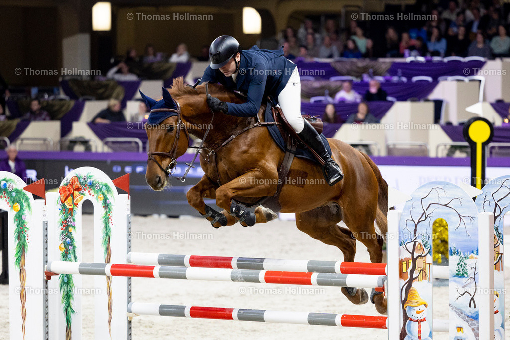 TH_66 Coupe du Rouet (GER)_ Jan Genserich_13289 | 66 Coupe du Rouet (GER), Jan Genserich beim Festhallen Reitturnier Frankfurt 2023 am 14.12.23 in Frankfurt, Festhalle