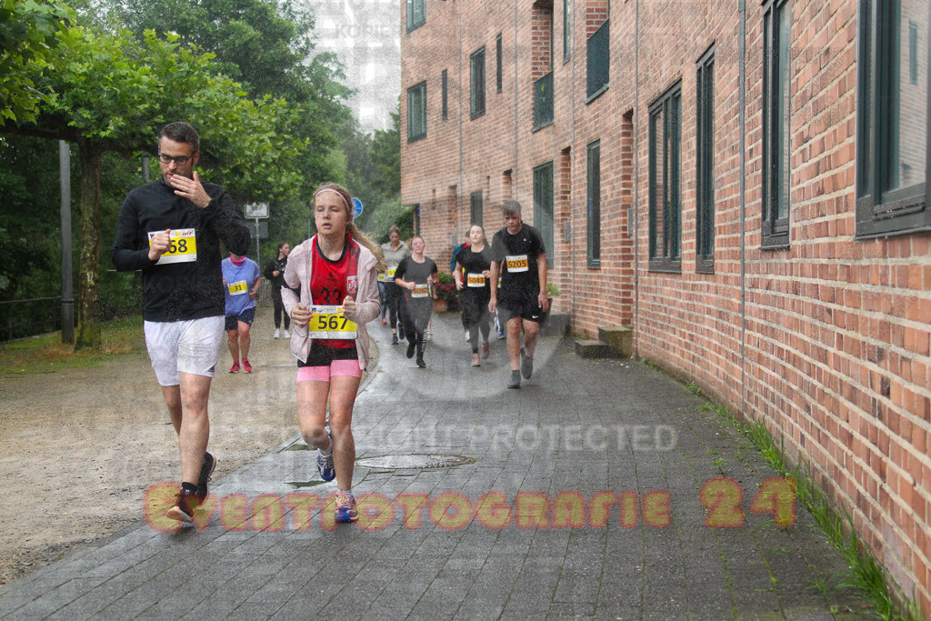 240622_1046_EV4_0923 | Sportfotografie im Rhein-Sieg Kreis, Köln, Bonn, NRW, Rheinland Pfalz, Hessen, etc. Unser Tätigkeitsfeld umfasst den Laufsport vom Volkslauf über den Marathon, Duathlon, Triathon bis zum Ultralauf wie Kölnpfad Ultra oder Schindertrail.