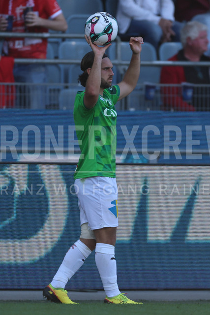 Grazer AK 1902 vs WSG Tirol – Austrian Bundesliga | Graz, Austria, 02.MAY.26 - SOCCER - ADMIRAL Bundesliga, Qualification Group, Grazer AK 1902 vs WSG Tirol. The image shows Lukas Sulzbacher (WSG Tirol).
