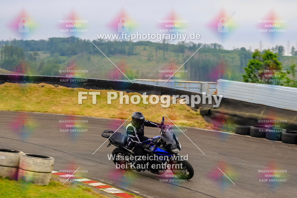 OBK-5953 | Hier findet Ihr Bilder von Touristenfahrten auf der Nürburgring Nordschleife oder von anderen Veranstaltungen die ich besucht habe. Viel Spass beim Durch Schauen 