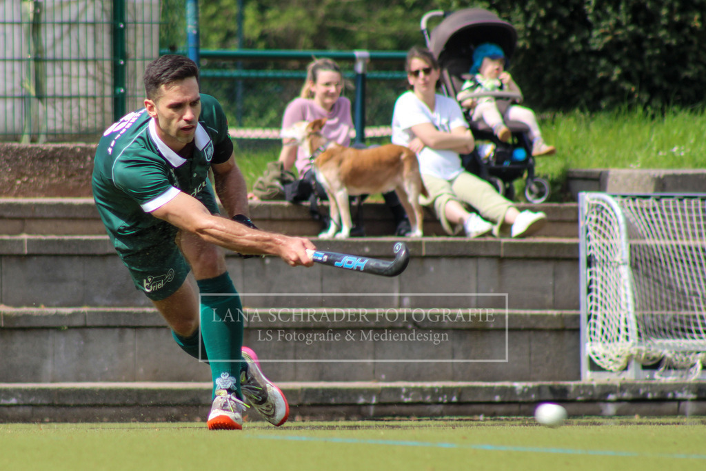 Bundesliga Herren HTC Uhlenhorst Mülheim - Rot-Weiß Köln 13.04.24 Mülheim-137 | lanaschraderfotografie - Realisiert mit Pictrs.com
