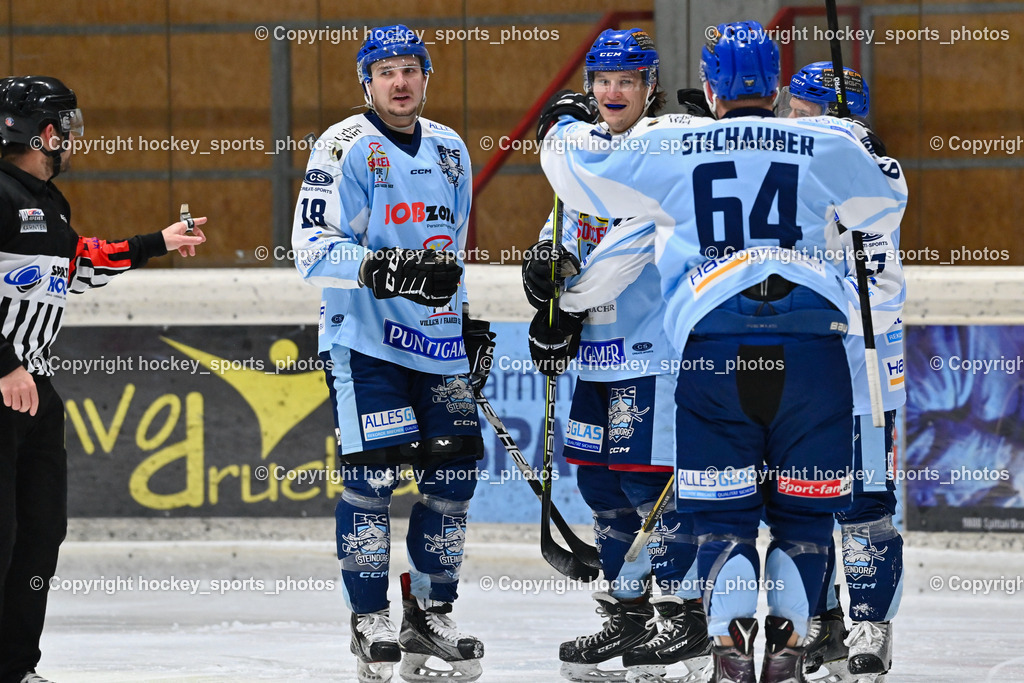 EC Spittal Hornets vs. ESC Steindorf 7.12.2022 | Jubel ESC Steindorf Mannschaft, #91 Kravanja Kristian, #18 Pöck Markus, #64 Stichauner Fabian