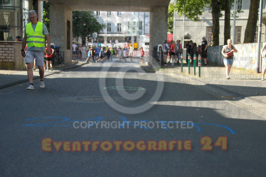 250621_1003_EV4_3384 | Sportfotografie im Rhein-Sieg Kreis, Köln, Bonn, NRW, Rheinland Pfalz, Hessen, etc. Unser Tätigkeitsfeld umfasst den Laufsport vom Volkslauf über den Marathon, Duathlon, Triathon bis zum Ultralauf wie Kölnpfad Ultra oder Schindertrail.