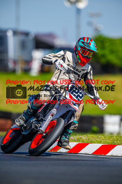 MaZZes_FotoMatrix_240510_6007705_3670 | S4