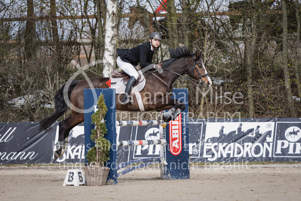 220403_HF-Laar_L-Spr-152 | SEASON OPENING 2022
Herford Laar
03.04.2022
11 Springprüfung Kl.L m.Siegerrunde