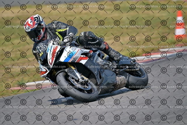 25bt04-1738 | markuskiefer.com - Realisiert mit Pictrs.com
