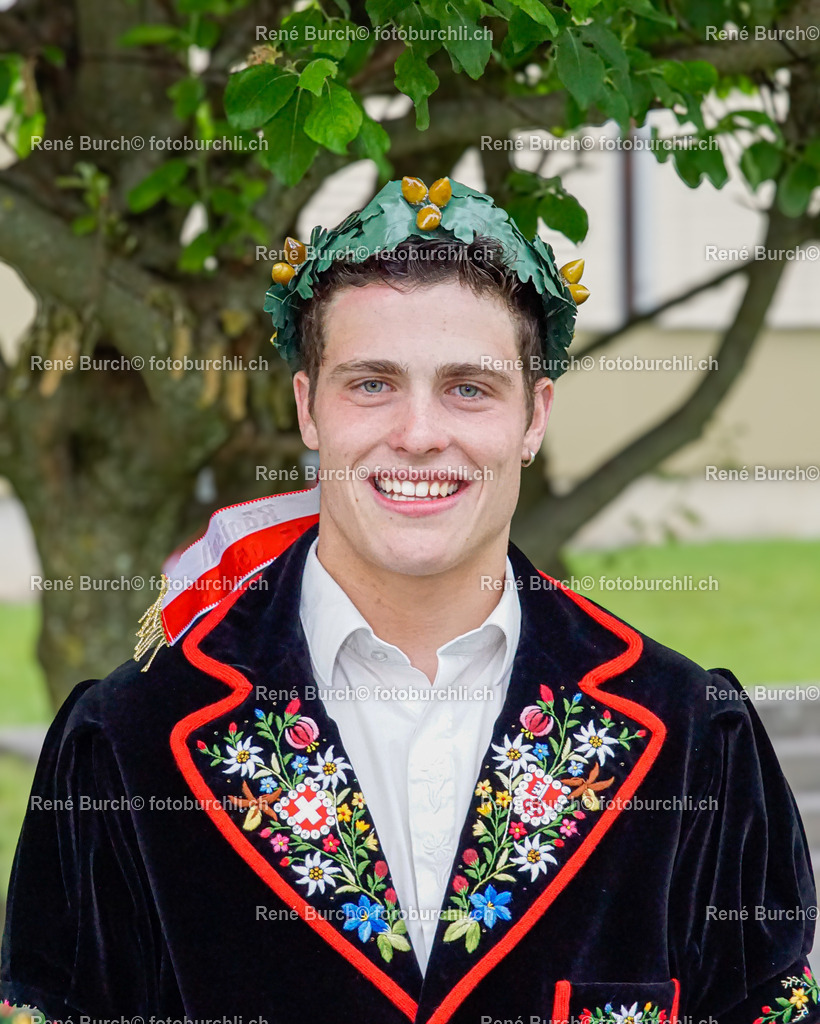 _DSC1901 | René Burch leidenschaftlicher Fotograf aus Kerns in Obwalden.  Hier finden sie Sport, Landschaft und Natur Fotografie.
 - Realisiert mit Pictrs.com