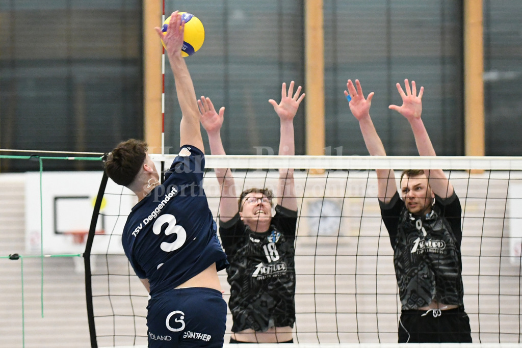 TSV Deggendorf  : VC Eitting 09 | Alexej Kursov (Kapitän/Außenangreifer) - Realisiert mit Pictrs.com