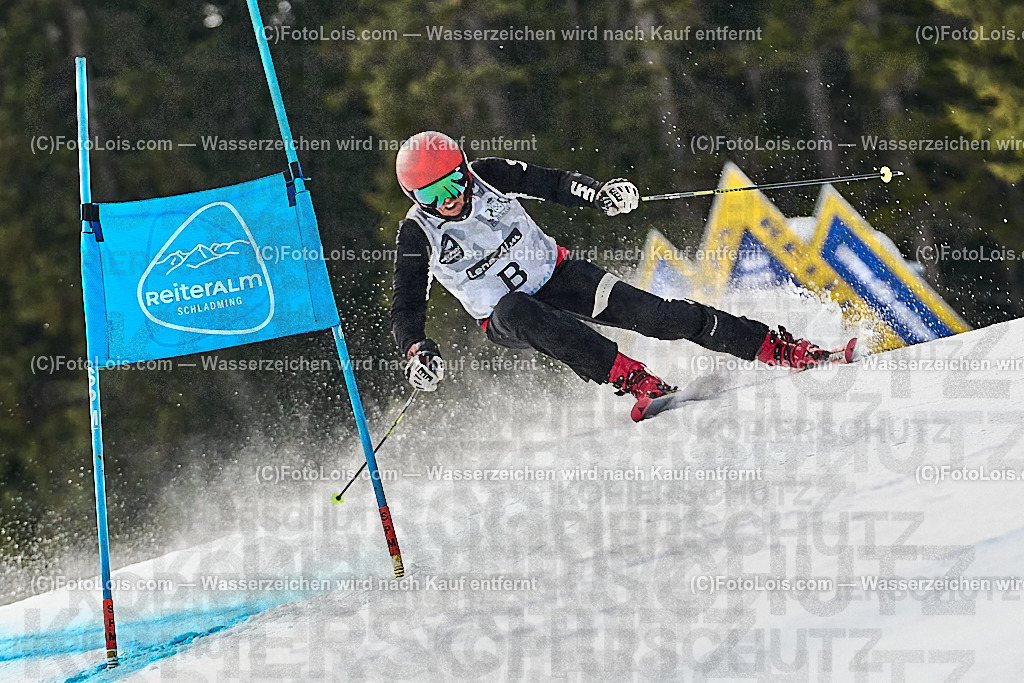 _WWO2979_MASTERS-WM_Reiteralm_CD-SG_Vorlaeufer | FISWORLD CHAMPIONSHIPSMASTERS ALPINE SKIING, 23. – 28. MÄRZ 2026 - REITERALM | STMK | AUT.   Veranstaltet vom Masters-Referat des Deutschen Skiverbandes (DSV). Durchführende Organisation: WSV Pichl-Reiteralm, unterstütutzt von den Bergbahnen REITERALM bei Schladming und SKI AUSTRIA.                            Disziplinen:  Super-G, GiantSlalom, Slalom.                                                 Kategorien:  A (Herrn 30-59 Jahre), B (Herrn ab 60 Jahre), C (Damen 30-59 Jahre), D (Damen ab 60 Jahre).                Rennstrecken:   Gasselhöhe und Muldenliftpiste auf der Reiteralm.