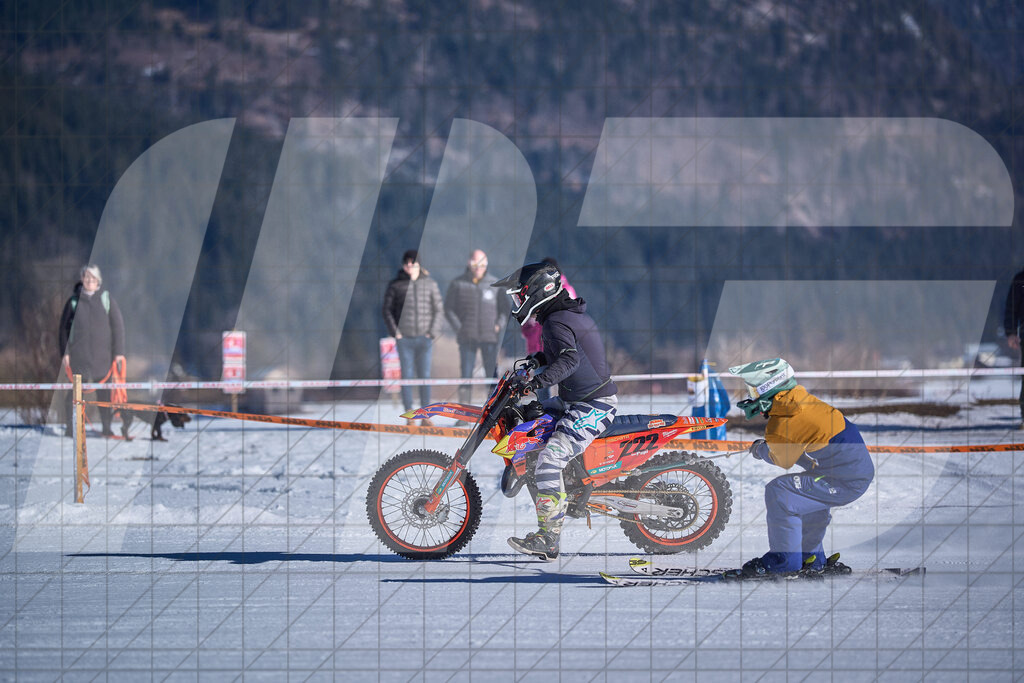 10. Holzknecht Skijöring in Gosau am Dachstein, Oberösterreich, Österreich am 08.02.2025Foto: © 2025 Martin Bihounek / martinbihounek.com | 08.02.2025: 10. Holzknecht Skijöring in Gosau am Dachstein, Oberösterreich, ÖsterreichFoto: © 2025 Martin Bihounek / martinbihounek.comInsta: @martinbihounekcomFB: @martinbihounekphotography