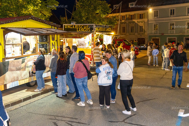 Sommereinkaufsnacht 2025 in Feldkirchen | Bildershop von pixelworld.at - Realisiert mit Pictrs.com