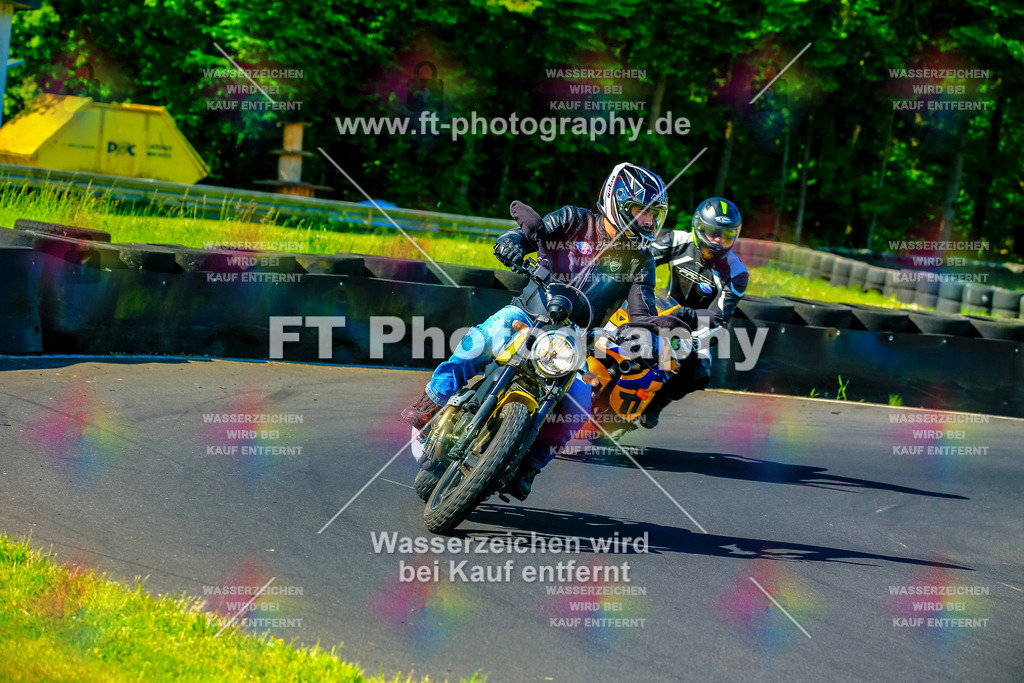 _NBG3765 | Hier findet Ihr Bilder von Touristenfahrten auf der Nürburgring Nordschleife oder von anderen Veranstaltungen die ich besucht habe. Viel Spass beim Durch Schauen 