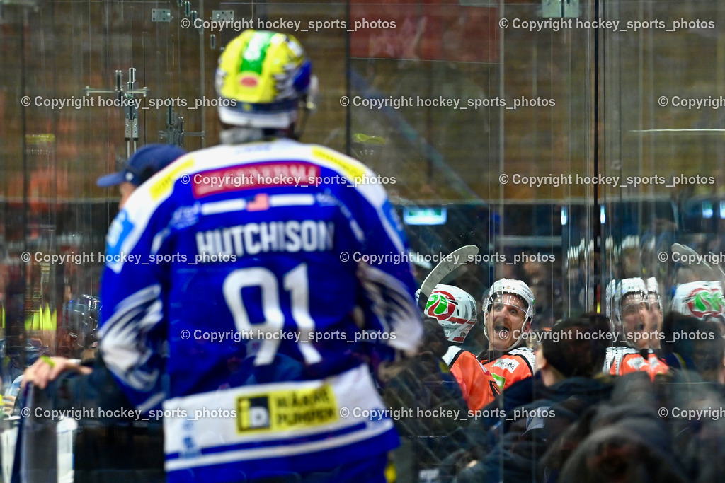 EC IDM WÄRMEPUMPEN VSV vs. MOSER MEDICAL GRAZ99ERS | #4 Korbinian Holzer Graz 99ers, #91 Nick Hutchison EC VSV, EC IDM WÄRMEPUMPEN VSV vs. MOSER MEDICAL GRAZ99ERS, EC IDM WÄRMEPUMPEN VSV vs. MOSER MEDICAL GRAZ99ERS am 12.03.2026 in Villach (Stadthalle Villach), Austria, (Photo by Bernd Stefan)