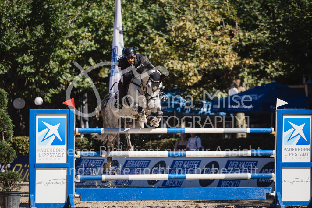 230908_OWLCh_LargeTour-408 | Deine schönsten Turniermomente als professionelle Fotos! Entdecke hochwertige Pferdesport-Fotografie im Online-Shop. Jetzt Fotos finden & bestellen!