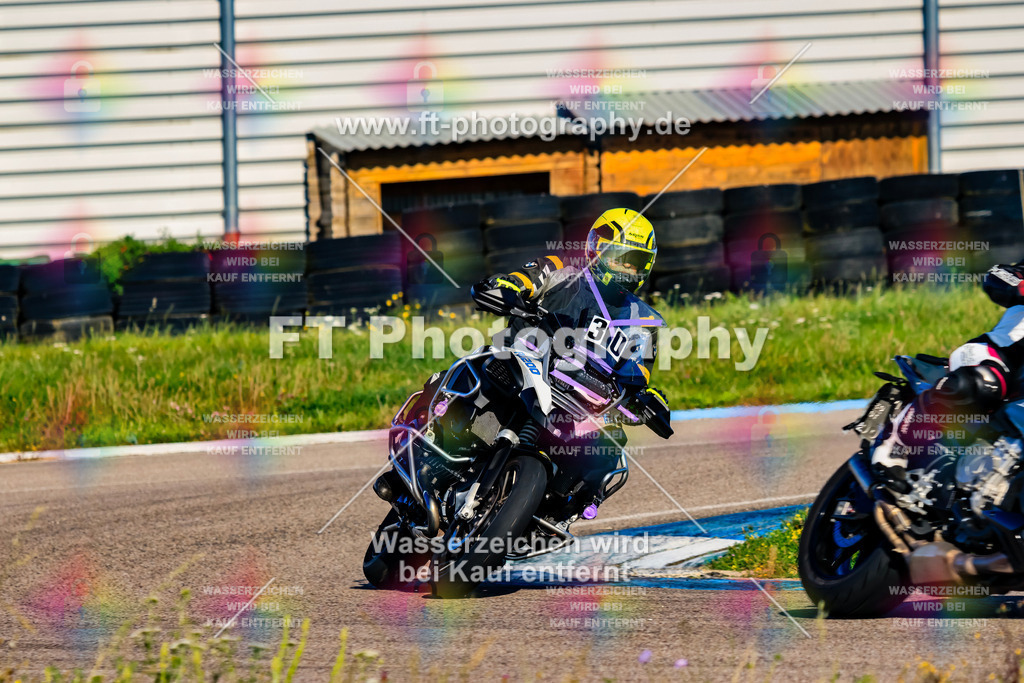 030-1274 | Hier findet Ihr Bilder von Touristenfahrten auf der Nürburgring Nordschleife oder von anderen Veranstaltungen die ich besucht habe. Viel Spass beim Durch Schauen 