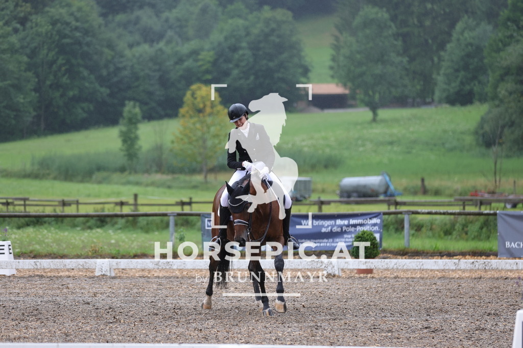 0P6A9512 | Willkommen bei Brunnmayr - Design & Fotografie – Ihrem Spezialisten für Reitturniere und Pferdeveranstaltungen in Oberösterreich, Salzburg und Bayern! Seit über 17 Jahren sind wir leidenschaftlich dabei.