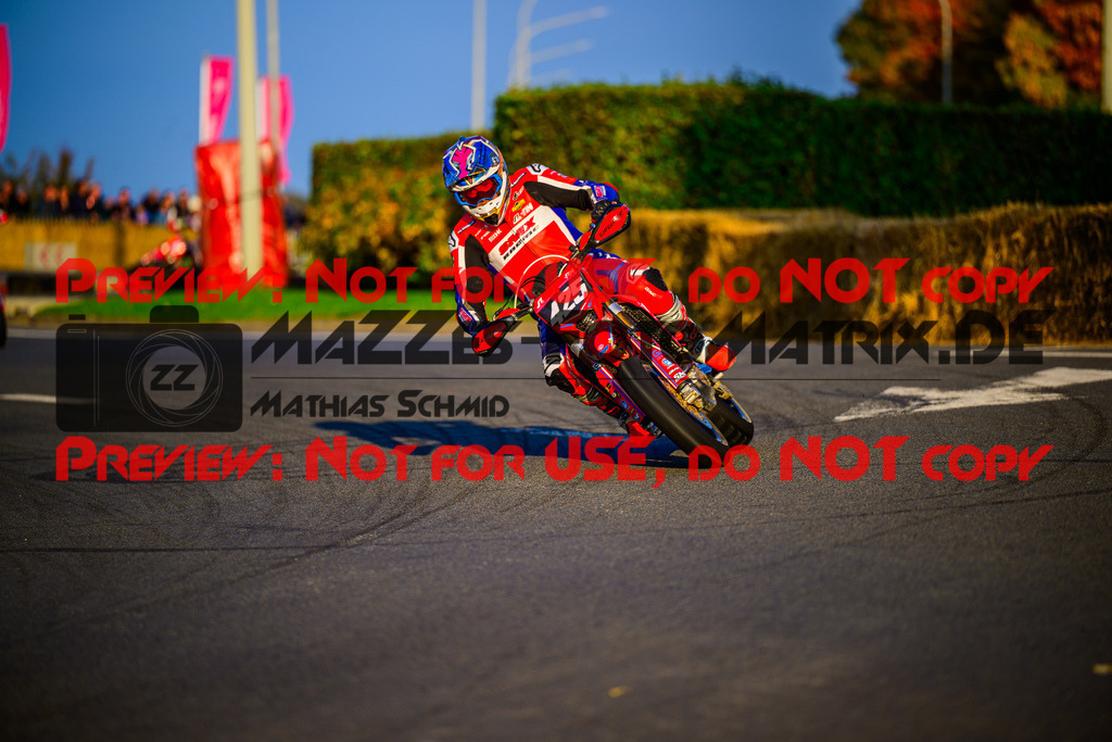 MaZZes_Fotomatrix_20251012_6021986_1200 | SUPERBIKER