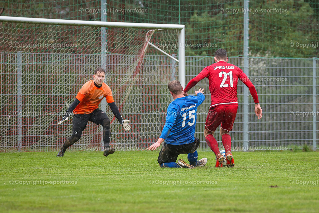 BQ3I5772 | 15.04.2023; kreisliga A Wetzlar; Rasenplatz Niederlemp; SpVgg Lemp - TSV Blasbach; Ergebnis: 0:1 (0:0)