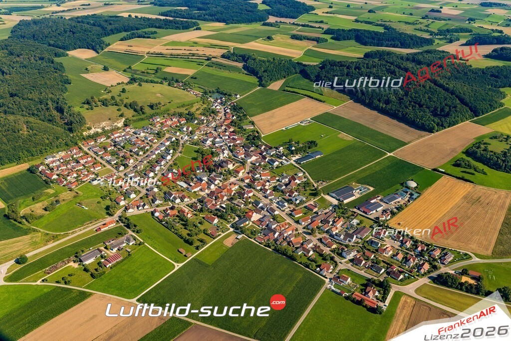 Luftaufnahme von Gosheim Huisheim Bild- Das Luftbild wurde 2025 vom UL-Flugzeug heraus erstellt ( keine Drohne ) - Hochauflösende Luftaufnahme -Nicht vergleichbar mit Google Maps oder Satelittenbilder- Die Geschenkidee !Mit Lizenz und Bildrechte bestellbar