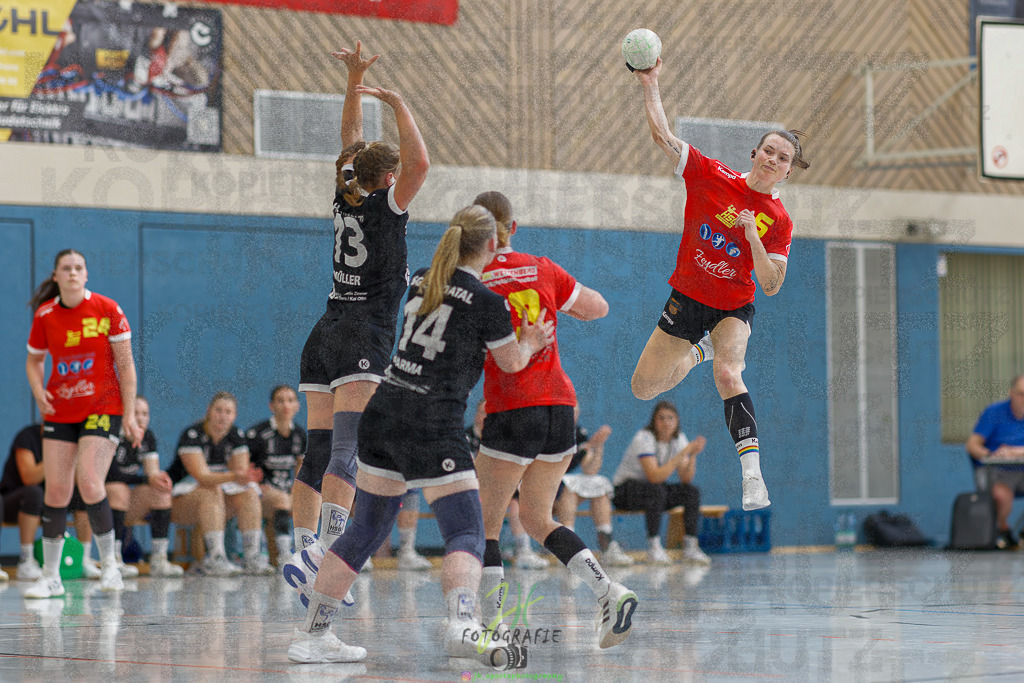 HSG Wettenberg - HSG Lumdatal | Wiederholungs-/Entscheidungsspiel um die Meisterschaft in der Frauen Oberliga Mitte und Aufstieg in die RegionalligaHSG Wettenberg - HSG Lumdatal am 11.05.2025 in Launsbach (Wettenberg) (Halle GS Launsbach (Wettenberg))Photo © 2025 - Jörg Heinrich - Realisiert mit Pictrs.com