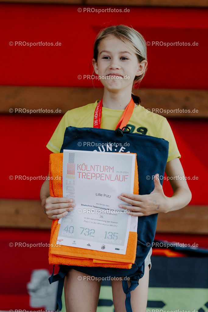 240825_Treppenlauf-289 | Professionelle Fotos Ihrer Laufsportveranstaltung.