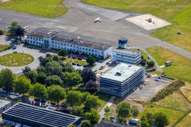 Muelheim220802034 | Luftbild, Flughafen Essen / Mülheim, mit Baustelle und Neubau Pitstop-Zentrale, Haarzopf, Essen, Ruhrgebiet, Nordrhein-Westfalen, Deutschland