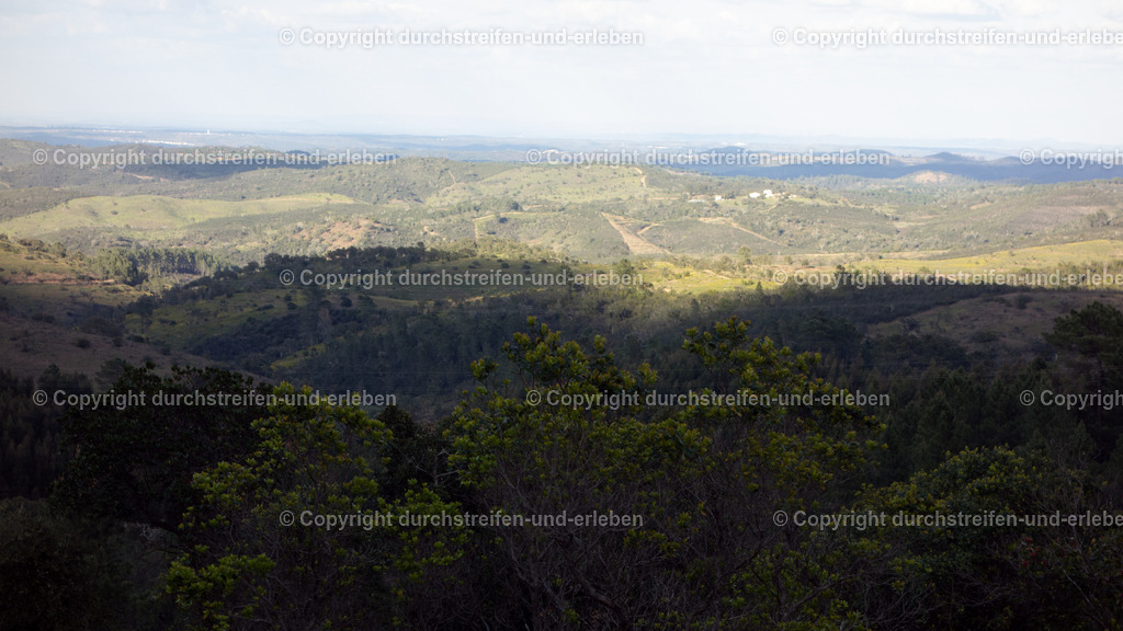 Ausblick vom Miradouro do Caldeirão Algarve, Ameixial | Ausblick vom Miradouro do Caldeirão, Algarve, Ameixial - Realisiert mit Pictrs.com