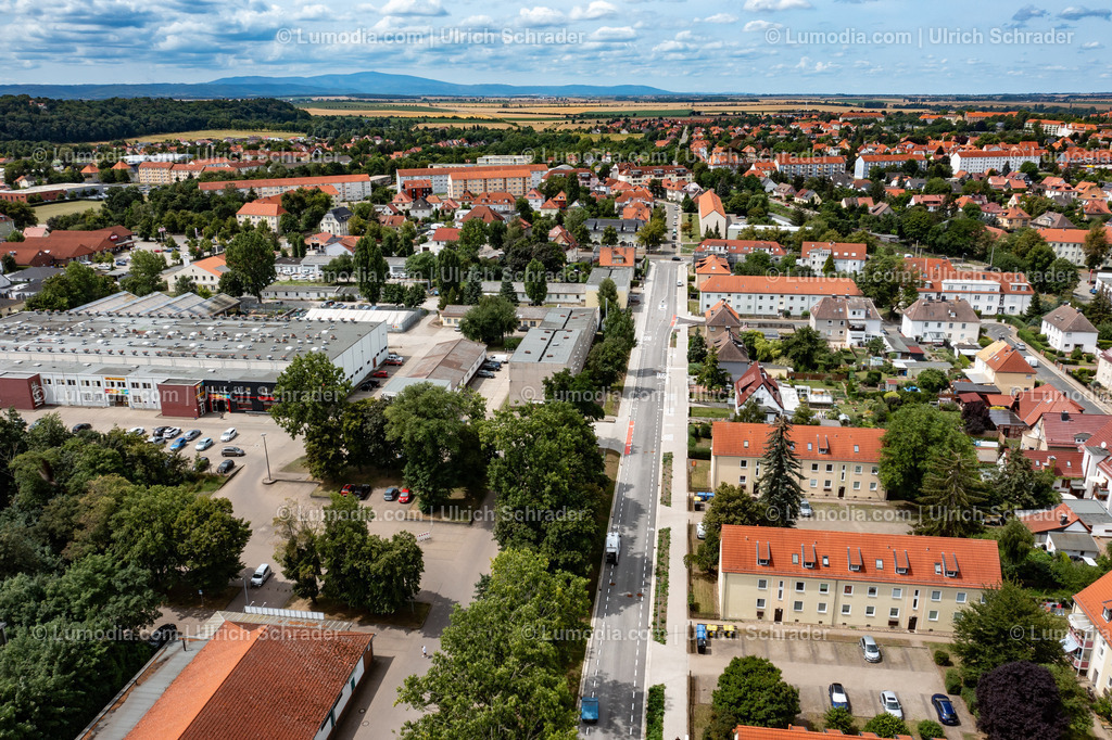 10049-52012 - Baustelle in Halberstadt | Stockfoto und Bilderpool mit Bildmaterial aus Deutschland, dem Harz, Halberstadt, Quedlinburg, Wernigerode und weltweit. Qualitativ hochwertige und professionelle Fotos anschauen und kaufen. - Realisiert mit Pictrs.com